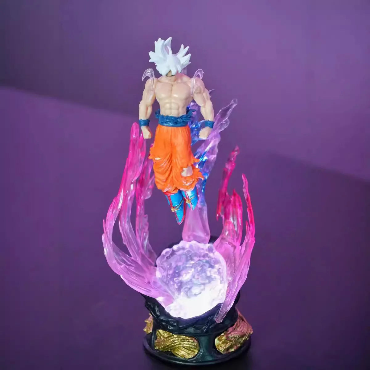 24cm Anime Dragon Ball Figure Son Goku Action Figures Ultra Instinct Super Saiyan Statue Pvc Emit Light Model Collection Gifts